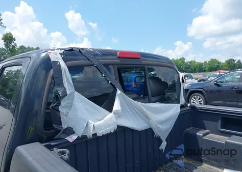 2006 Toyota Tacoma Base V6 z USA, uszkodzony, nr VIN 3TMLU42N46M006892